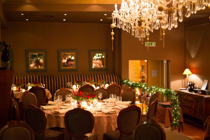 Brown's Divani