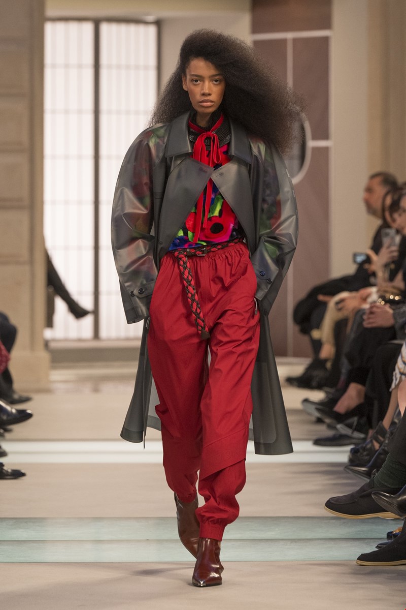 LV_AW25