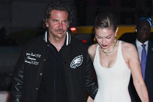 Η Gigi και η Bella Hadid αποκαλύπτουν το μεγάλο τους οικογενειακό μυστικό, την 23χρονη ετεροθαλή αδερφή τους - εικόνα 1