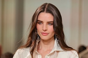 Freeze Your Age | Αυτό το καινοτόμο gel ματιών μπαίνει στην κατάψυξη και χαρίζει το πιο φρέσκο και ανακουφιστικό αποτέλεσμα - εικόνα 2