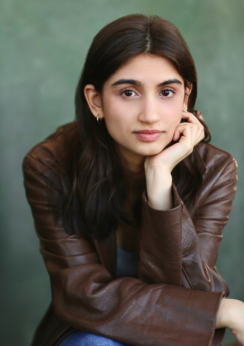 Mia Tharia