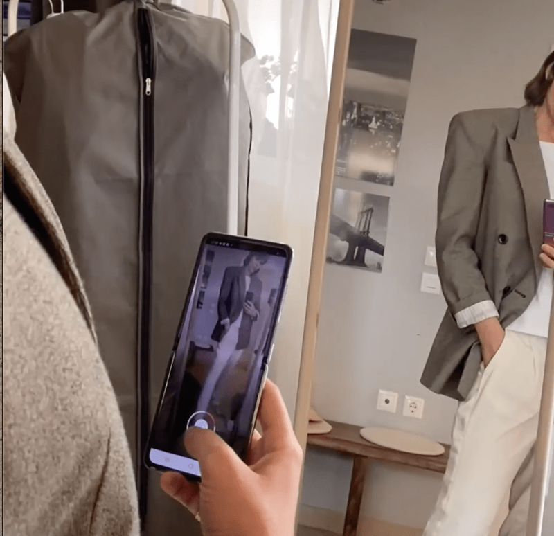 Έλενα Γαλύφα Samsung