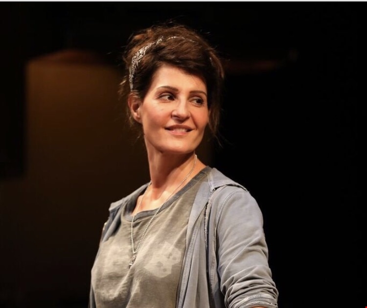 Nia Vardalos | Χέρι - χέρι σε σπάνια εμφάνιση με τον Έλληνα σύντροφό της - εικόνα 1