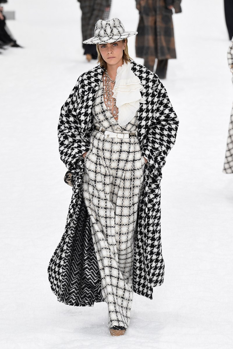 Chanel Cara Delevingne