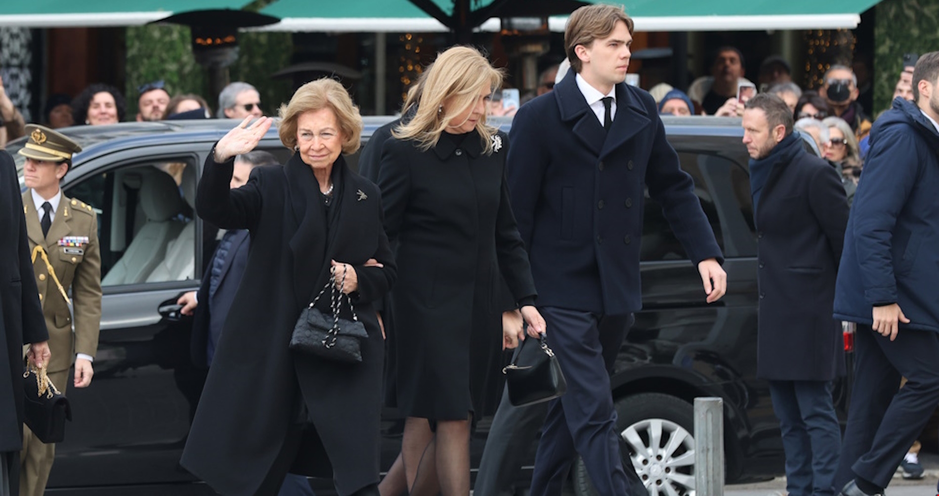 Η κίνηση του Παύλου Ντε Γκρες στη Σοφία της Ισπανίας στη Μητρόπολη Αθηνών - εικόνα 1