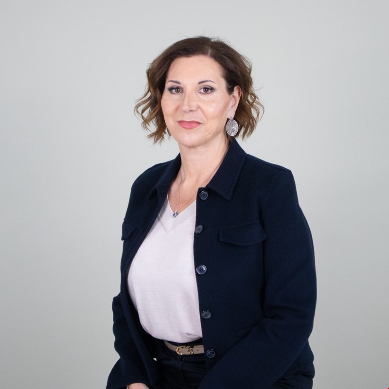 Jenny Dooley