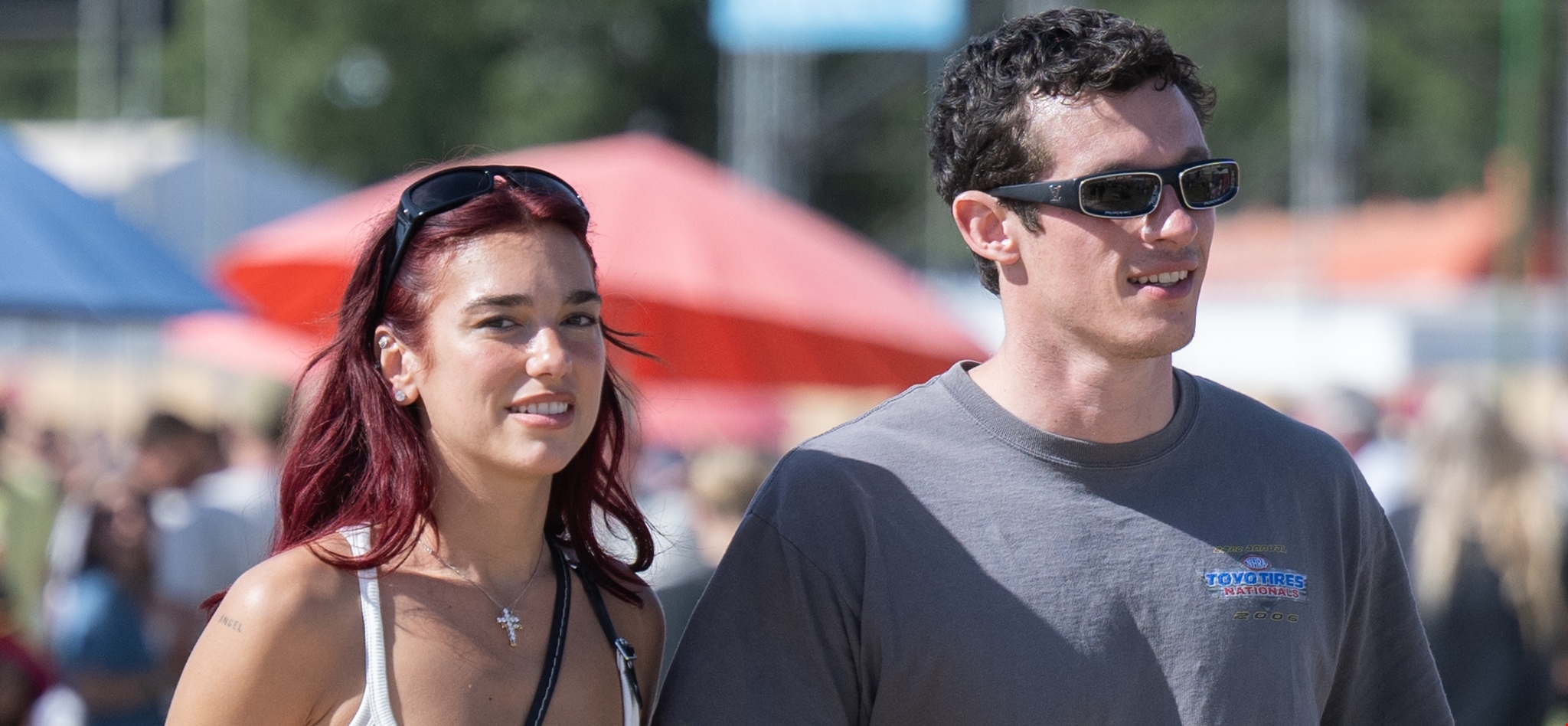 Dua Lipa & Callum Turner | Πότε σχεδιάζουν να παντρευτούν - εικόνα 1