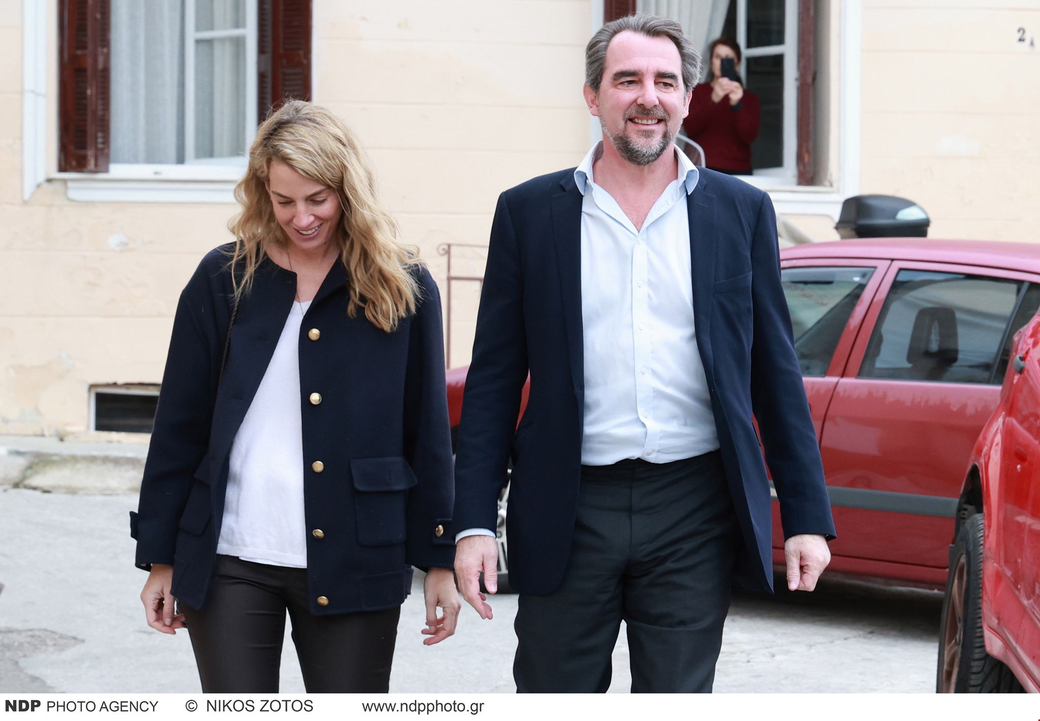 Ο Νικόλαος Ντε Γκρες επέστρεψε στο προσωπικό του ησυχαστήριο με τη Χρυσή Βαρδινογιάννη - εικόνα 1