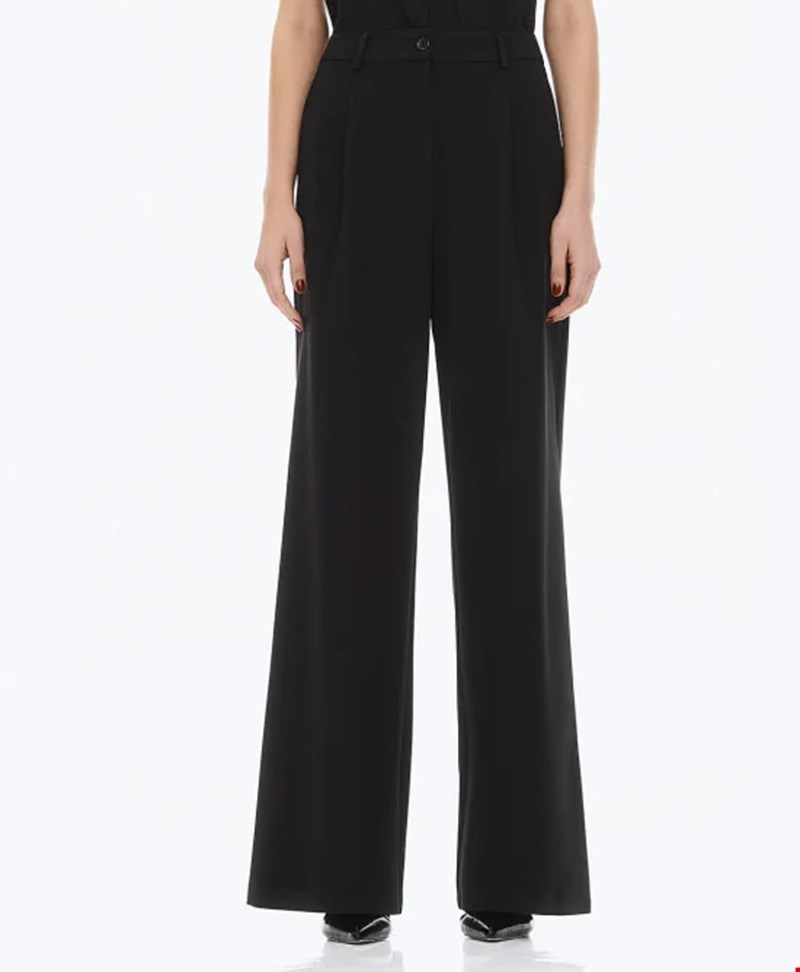 Παντελόνα φαρδιά με πιέτες