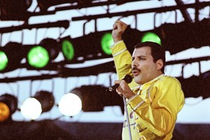 Πέθανε η BiBi Mercury | Ποιά ήταν η μυστηριώδης γυναίκα που ο θρύλος των Queen κρατούσε κρυφή; - εικόνα 1