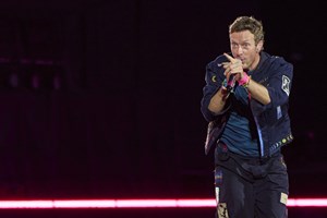 Τελευταία εξέλιξη στο σκάνδαλο με την kiss cam στη συναυλία των Coldplay - εικόνα 1