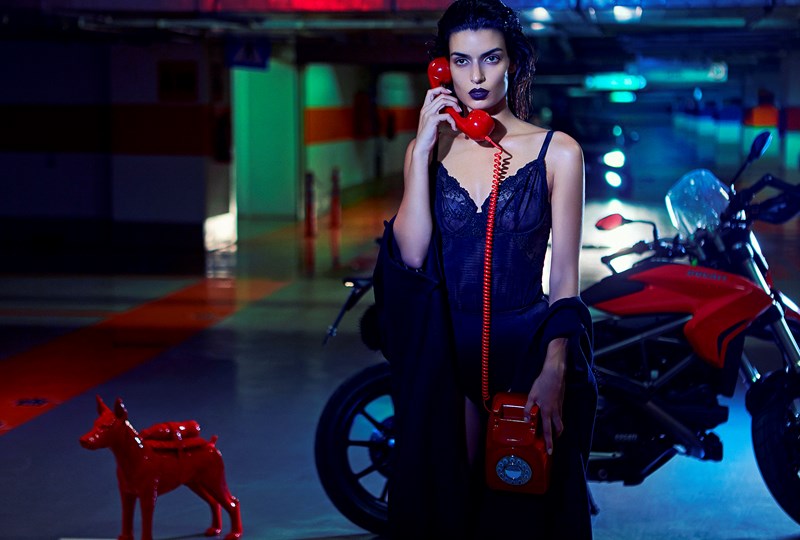 Τόνια Σωτηροπούλου Fashion Meets Art