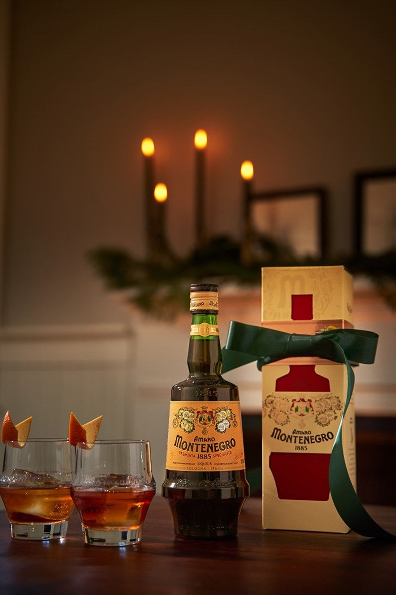 Amaro Montenegro Christmas