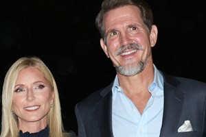 Θεοδώρα – Matthew Kumar | Το ρομαντικό νυφικό, ο στολισμός και οι γαλαζοαίματοι καλεσμένοι - εικόνα 23