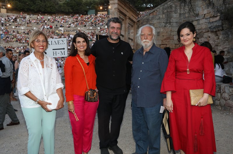 Εύα Νάθενα