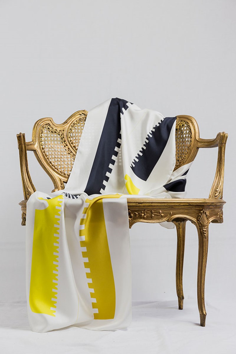 Multicolor Castle Combination long scarf