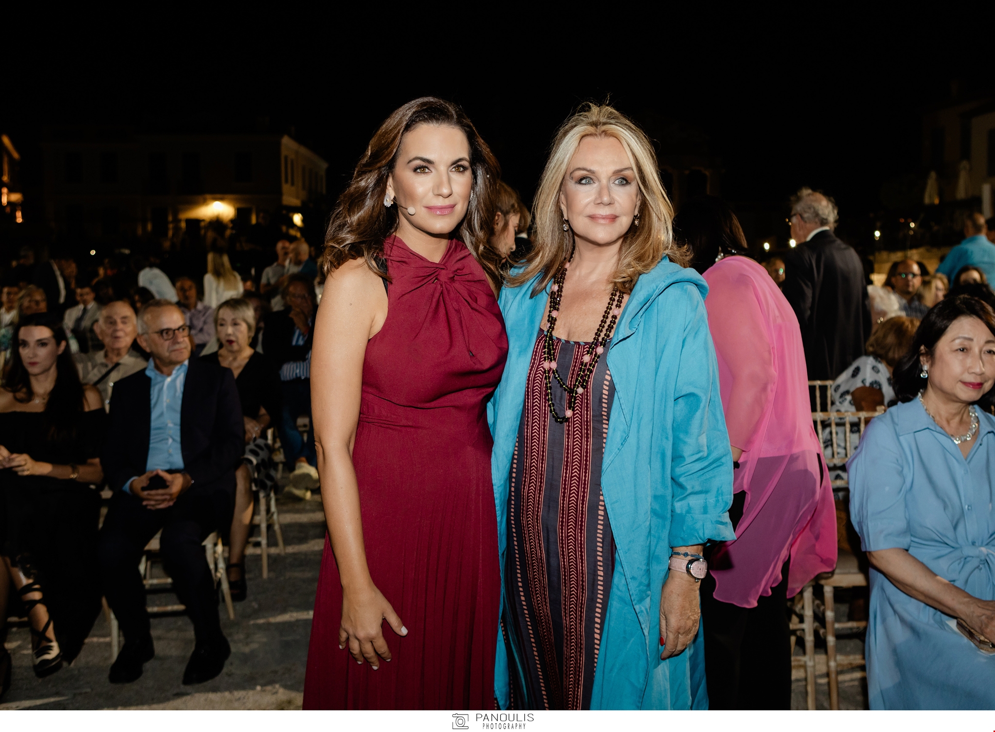 Αγάπη Πολίτη | Βραδινή έξοδος με την Όλγα Κεφαλογιάννη