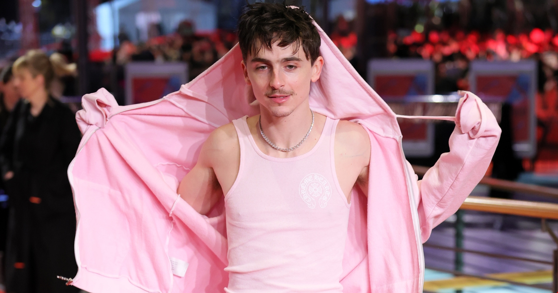 Timothée Chalamet & Kylie Jenner | Το τρυφερό φιλί τους πριν από τα Oscars 2025 - εικόνα 2