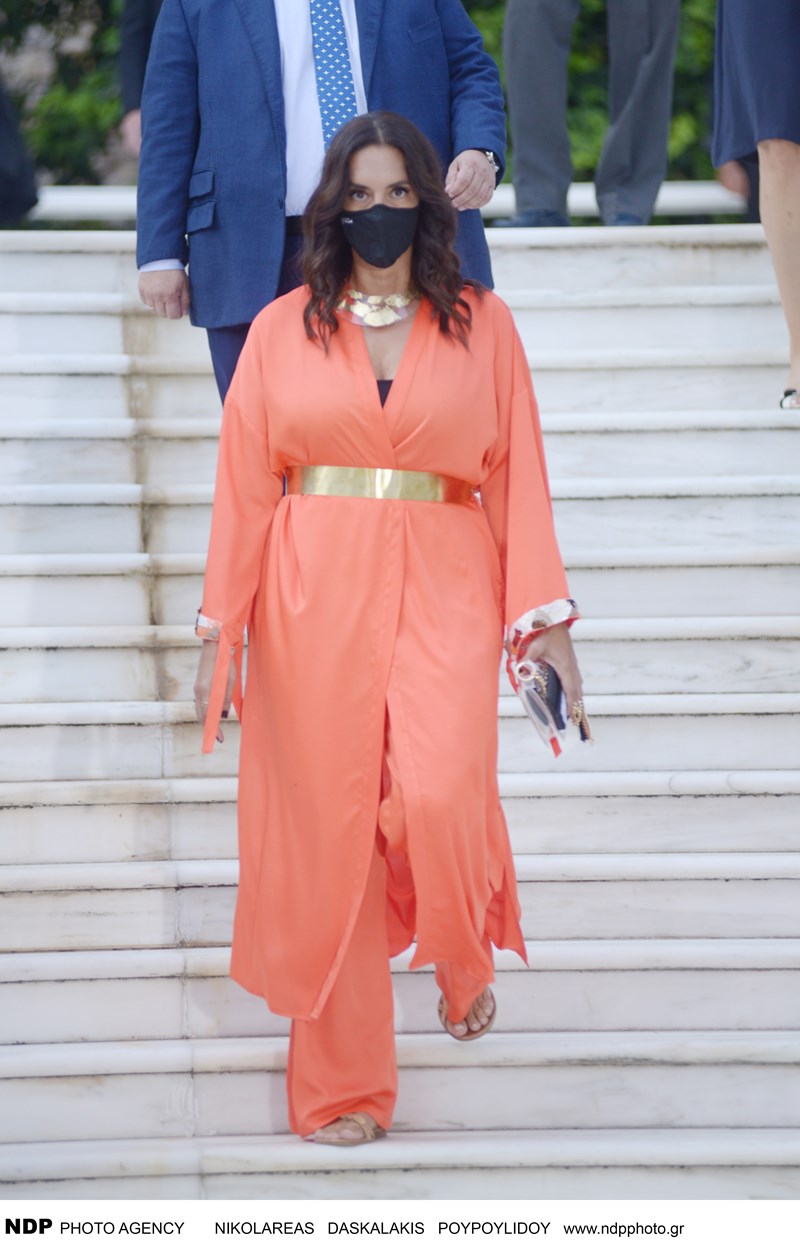 Noni Dounia