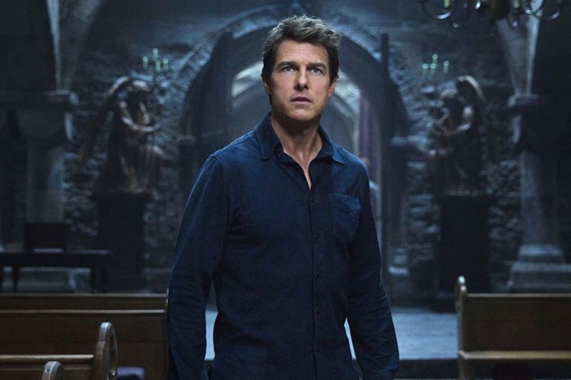 Tom Cruise