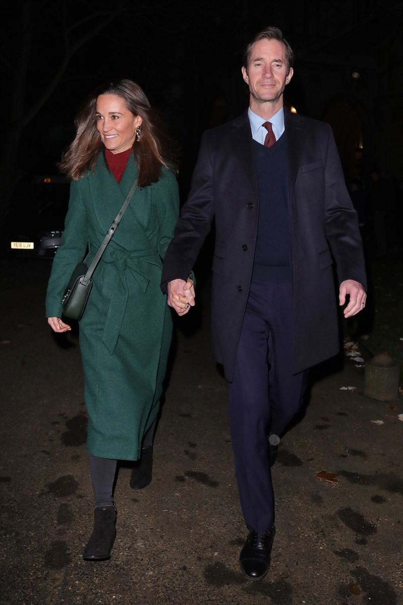 Pippa Middleton | Φόρεσε το πανωφόρι που μπορεί να αναβαθμίσει κάθε εορταστικό look