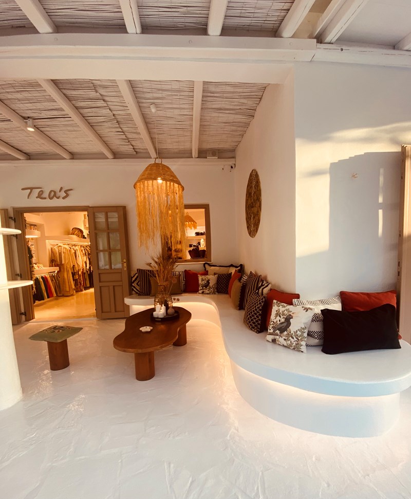 Tea's Antiparos