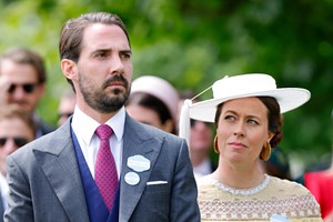 Nina Flohr - Φίλιππος Ντε Γκρες | Το τρυφερό ενσταντανέ στο νέο τους ταξίδι στο εξωτερικό - εικόνα 1