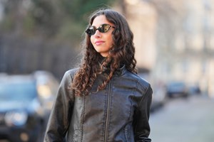 Demi Moore | Έγινε η νέα Global Brand Ambassador της Kérastase στα 63 της χρόνια - εικόνα 1