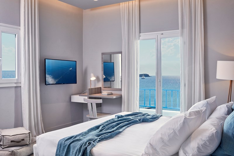 Poseidon Paros