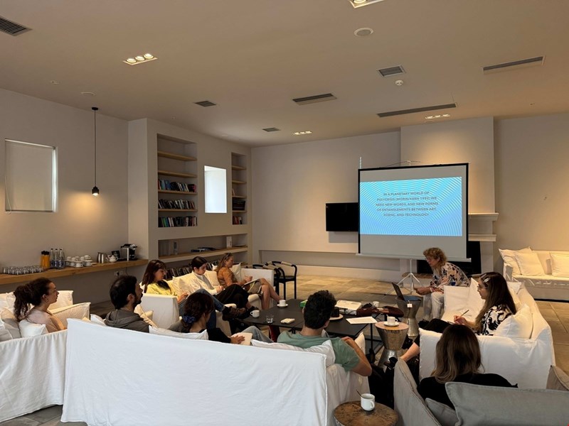 ιδρυμα μαμιδακη