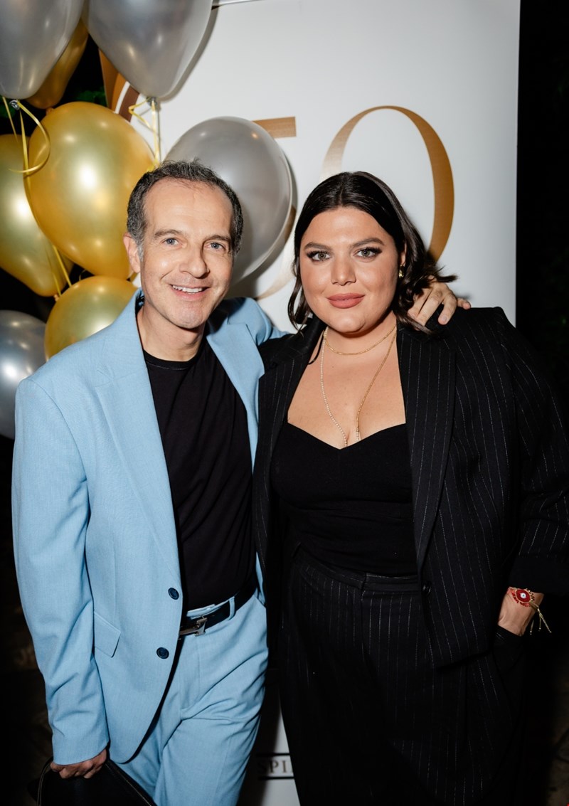 Άρης Καβατζίκης, Δανάη Μπάρκα