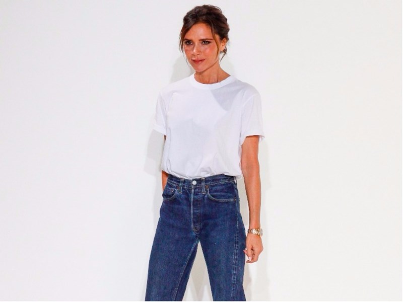 Η Victoria Beckham μιλάει behind-the-scenes για τη νέα της συλλογή