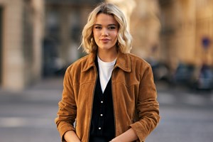 Βασίλισσα Letizia της Ισπανίας | Με pussy bow πουκάμισο από τη Massimo Dutti - εικόνα 1