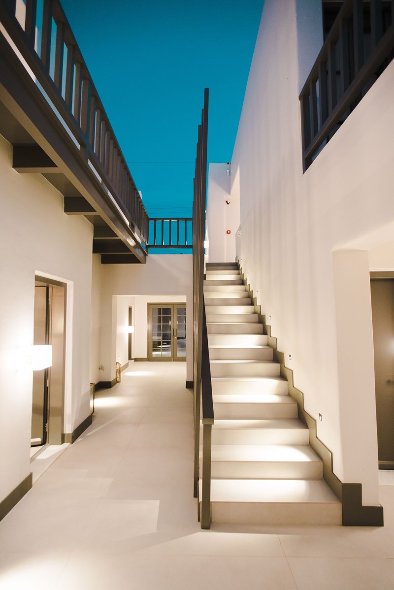 Sandom Paros