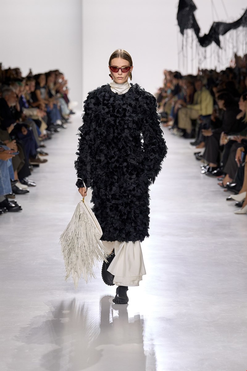 SUMMER26_LOOK_21_W_FIO00508.jpg