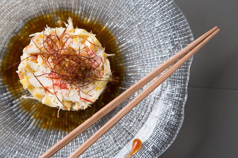 king crab sushi