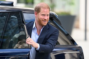 Πρίγκιπας Harry | H υπόσχεση που έδωσε στον πατέρα του πριν φύγει από το Λονδίνο - εικόνα 2