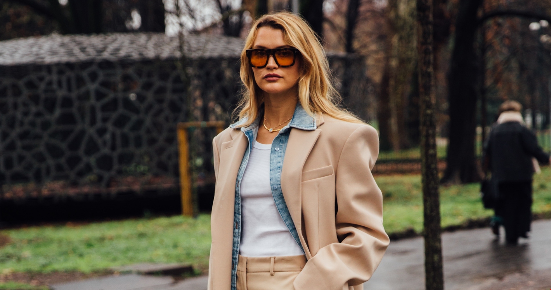 "Wrong Jacket Theory" | Η νέα συμβουλή μόδας που θα ανανεώσει το στιλ σου - εικόνα 1