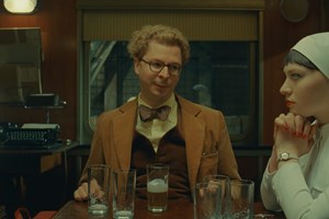 Οι επίσημες αφίσες του φετινού Φεστιβάλ Καννών εμπνέονται από μία εμβληματική ταινία - εικόνα 1