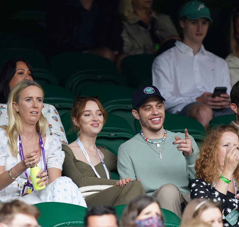 Phoebe Dynevor Pete Davidson