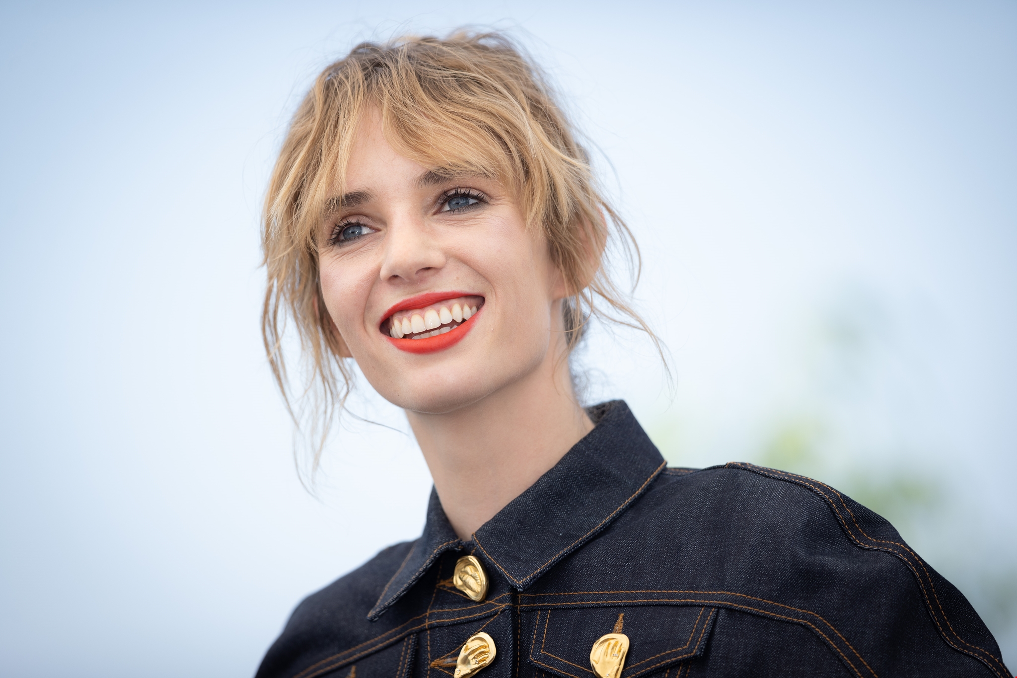 Maya Hawke & Christian Hutson | Έκαναν το ντεμπούτο τους στο κόκκινο χαλί - εικόνα 2