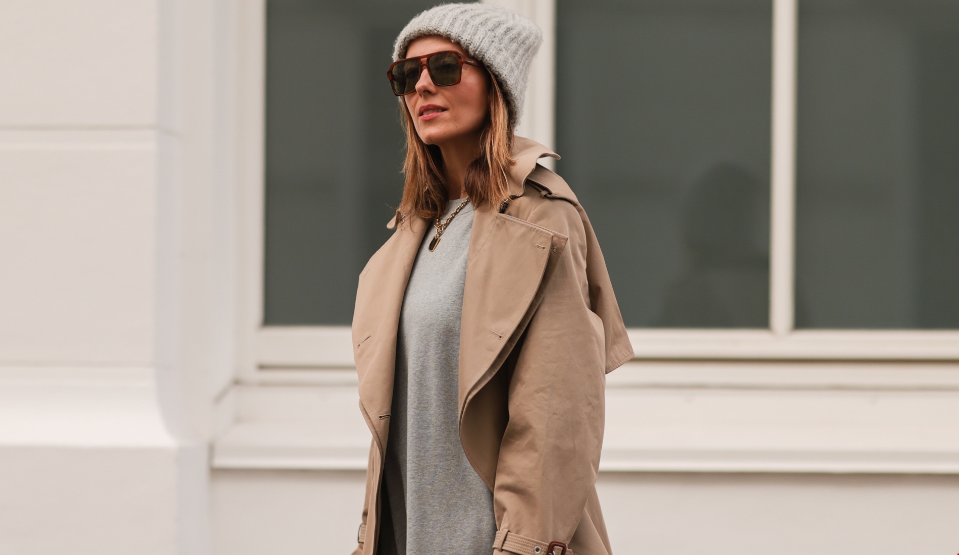 Το μίντι φόρεμα ζιβάγκο της Mango που αξίζει μια θέση στη γκαρνταρόμπα σου