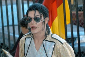 Michael Jackson | Το τεράστιο χρέος που άφησε πίσω του - εικόνα 1