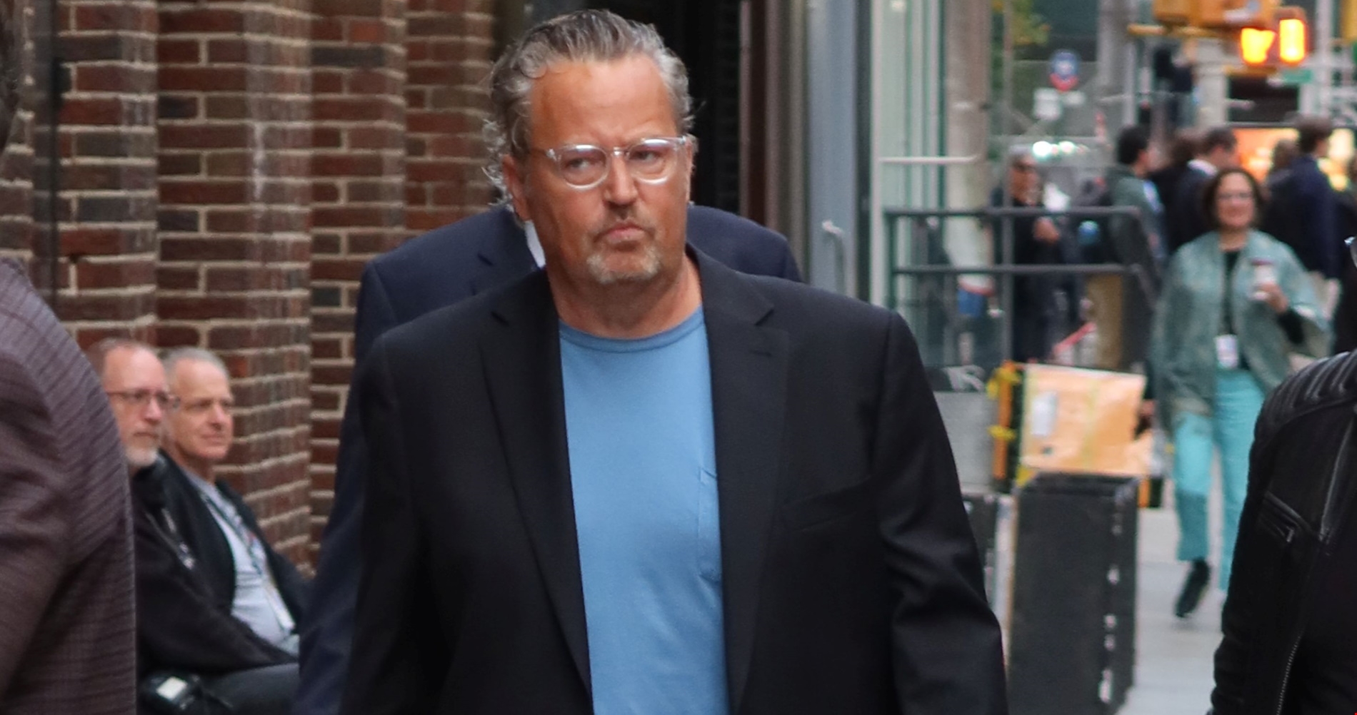 Εξέλιξη στην υπόθεση του θανάτου του Matthew Perry | Ένοχος δηλώνει ο γιατρός του - εικόνα 3