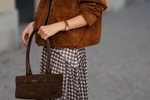 Red Halo Nails | Το τέλειο μανικιούρ για τη μετάβαση στον χειμώνα - εικόνα 1