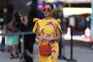 Scarlett Johansson | Το λευκό gown της είναι η elegant πρόταση για τις επίσημες εμφανίσεις του καλοκαιριού - εικόνα 4