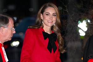 Η Kate Middleton στη Χριστουγεννιάτικη συναυλία της | Η εικόνα της πριγκίπισσας της Ουαλίας πίσω από τις κάμερες - εικόνα 1