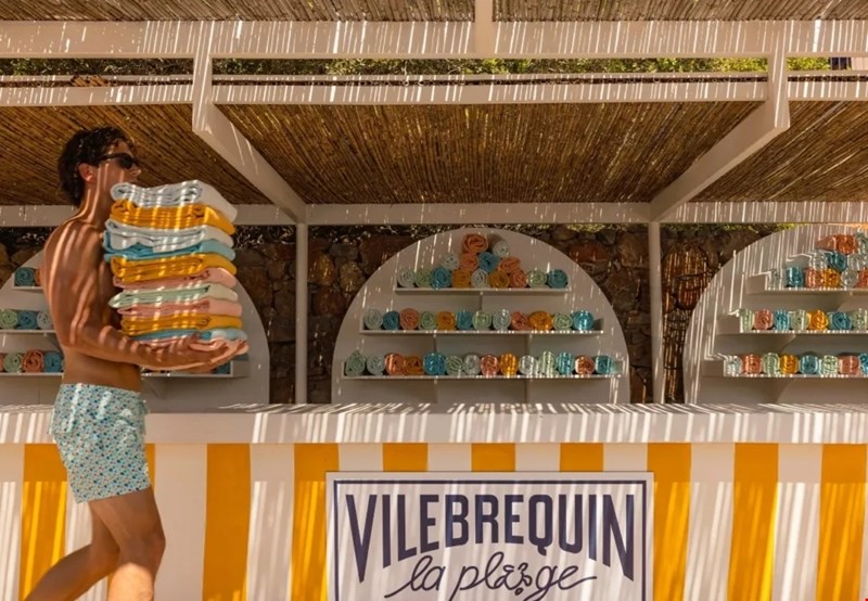 Vilebrequin-la-plaze-in-Elounda