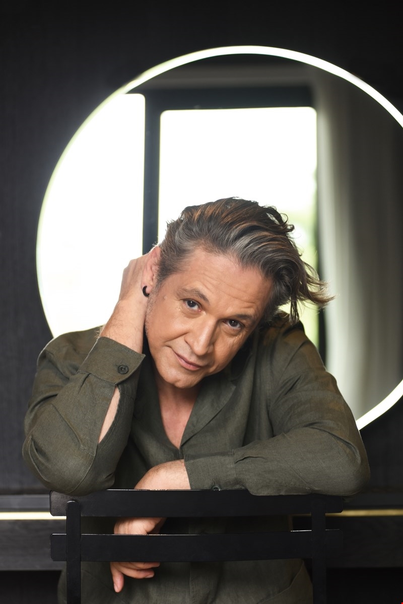 Θεατρικά Νέα | Ο Αιμίλιος Χειλάκης ξανά 