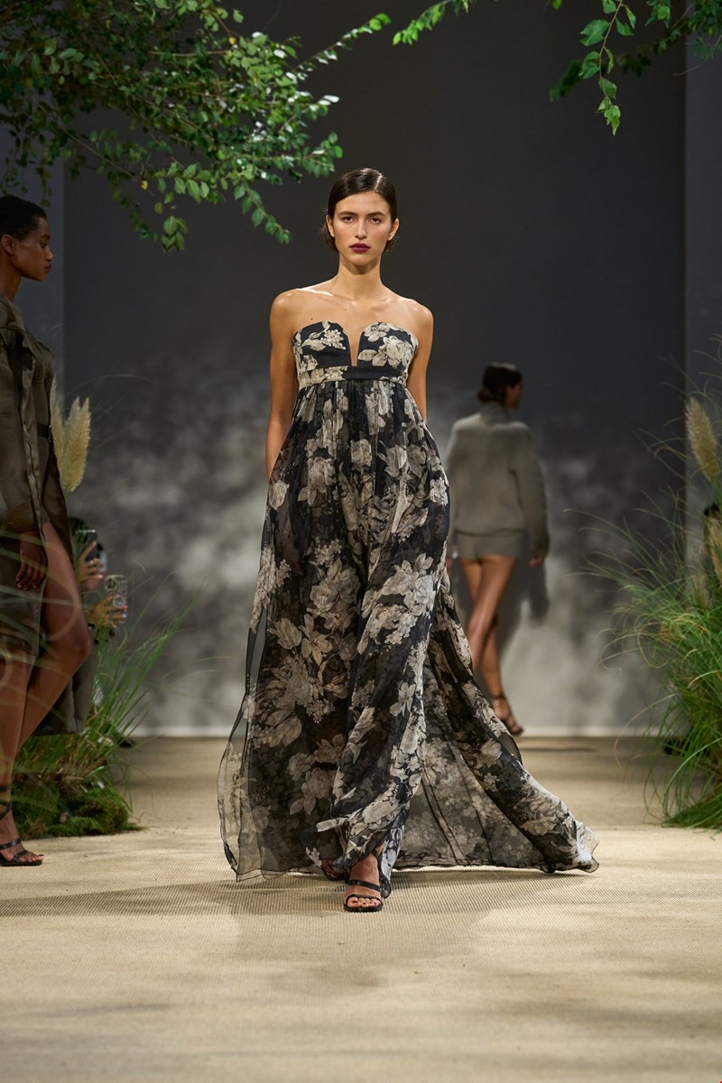 Max Mara S24